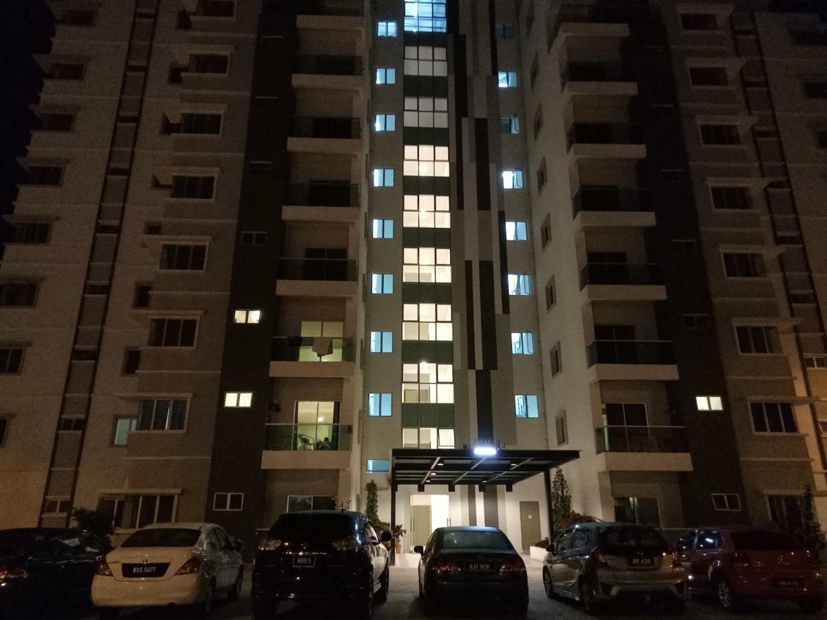 Icolor Home & Stay Ch5 Tanah Rata Kültér fotó