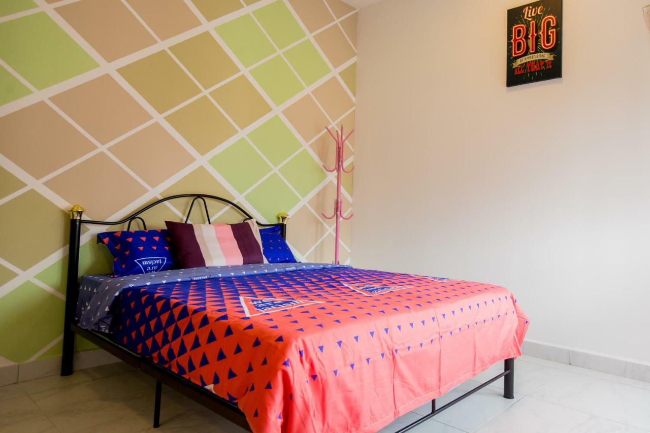 Icolor Home & Stay Ch5 Tanah Rata Kültér fotó